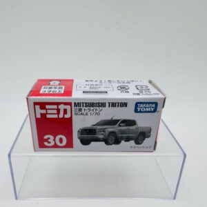 TOMICA 1:64 MITSUBISHI TRITON   NOVEDAD