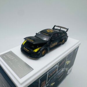 DEMON KING 1:64 NISSAN GTR R35 RR CARBON SINGAPORE EDITION