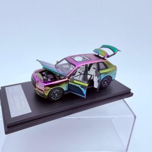 DCM 1:64 ROLLS ROYCE CULLINAN CHROME