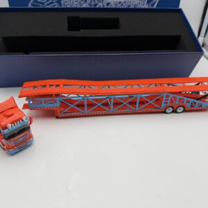 FLAME MODEL 1:64 SCANIA TRANSPORTE DE COCHES NARANJA/AZUL