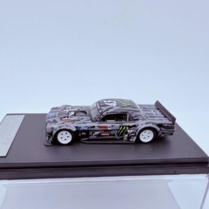 STREET WEAPON 1:64 FORD MUSTANG HOONICORN 1965