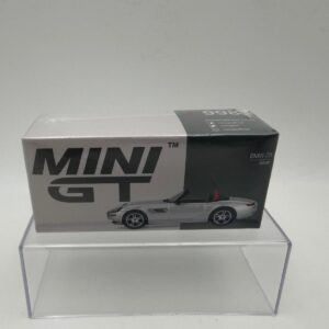 MINI GT 1:64 BMW Z8 SILVER