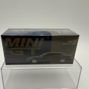 MINI GT 1:64 BMW 750IL SORRENTO BLUE METALLIC