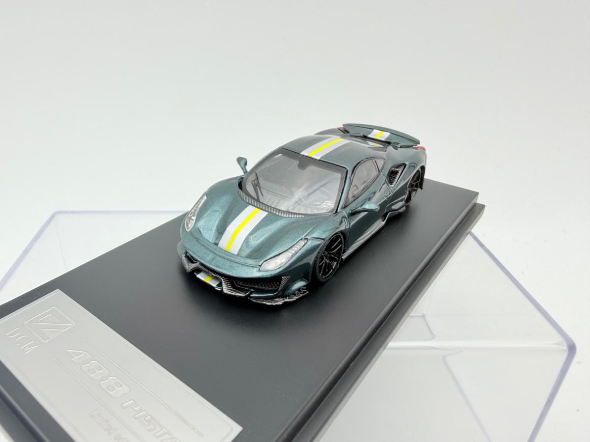DCM 1:64 FERRARI 488 PISTA NOVITEC BRITISH GREEN - Imagen 3