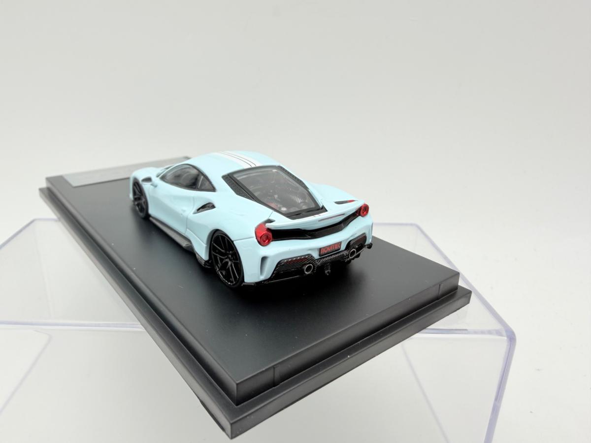 DCM 1:64 FERRARI 488 PISTA NOVITEC LIGHT BLUE - Imagen 4