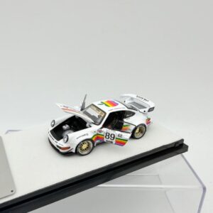 PGM 1:64 PORSCHE 964 RWB APPLE