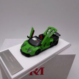 RHINO MODEL 1:64 LAMBORGHINI LP720-4 ROADSTER LBWK VERDE