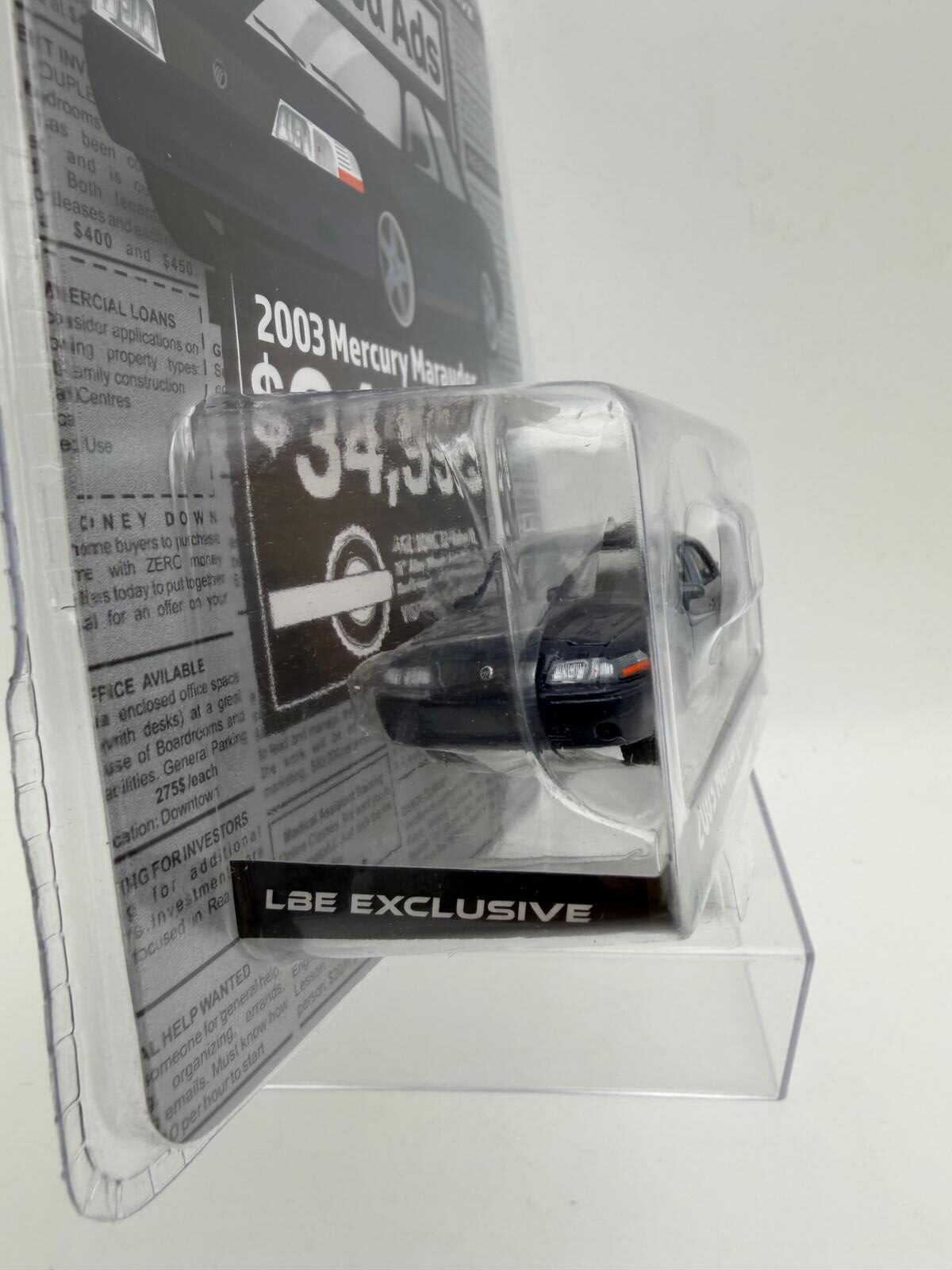 GREENLIGHT 1:64 MERCURY MARAUDER 2003 - Imagen 2