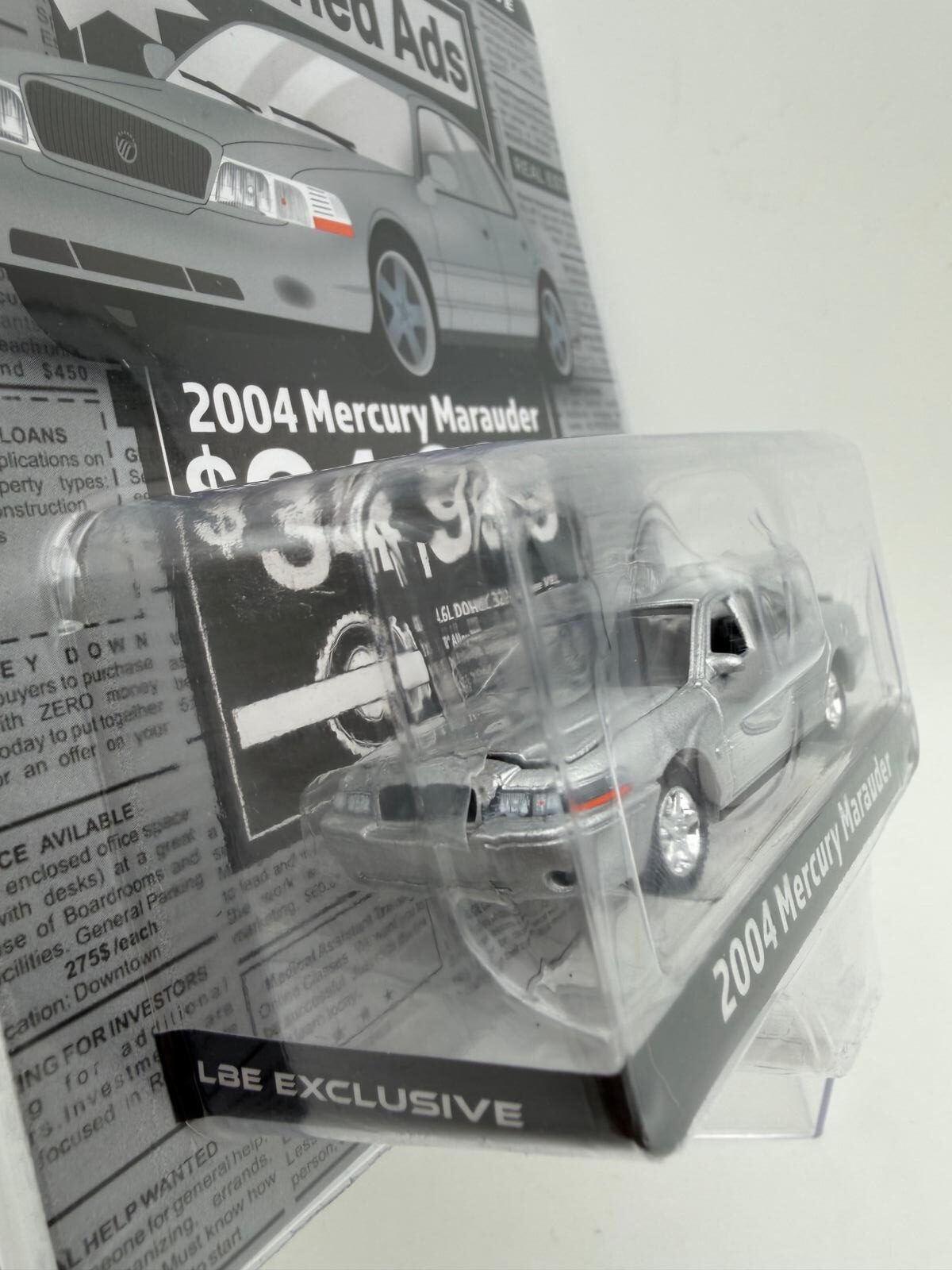 GREENLIGHT 1:64 MERCURY MARAUDER 2003 SILVER - Imagen 2