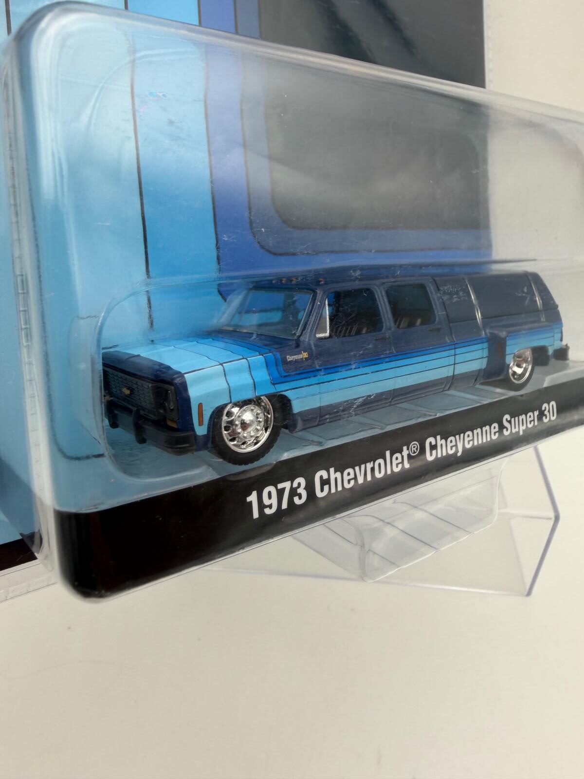 M2 1:64 CHEVROLET CHEYENNE SUPER 30 1973 - Imagen 2