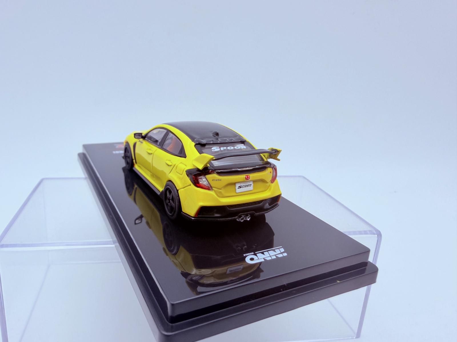 INNO MODELS 1:64 HONDA CIVIC TYPE R FK8 YELLOW NOVEDAD - Imagen 4