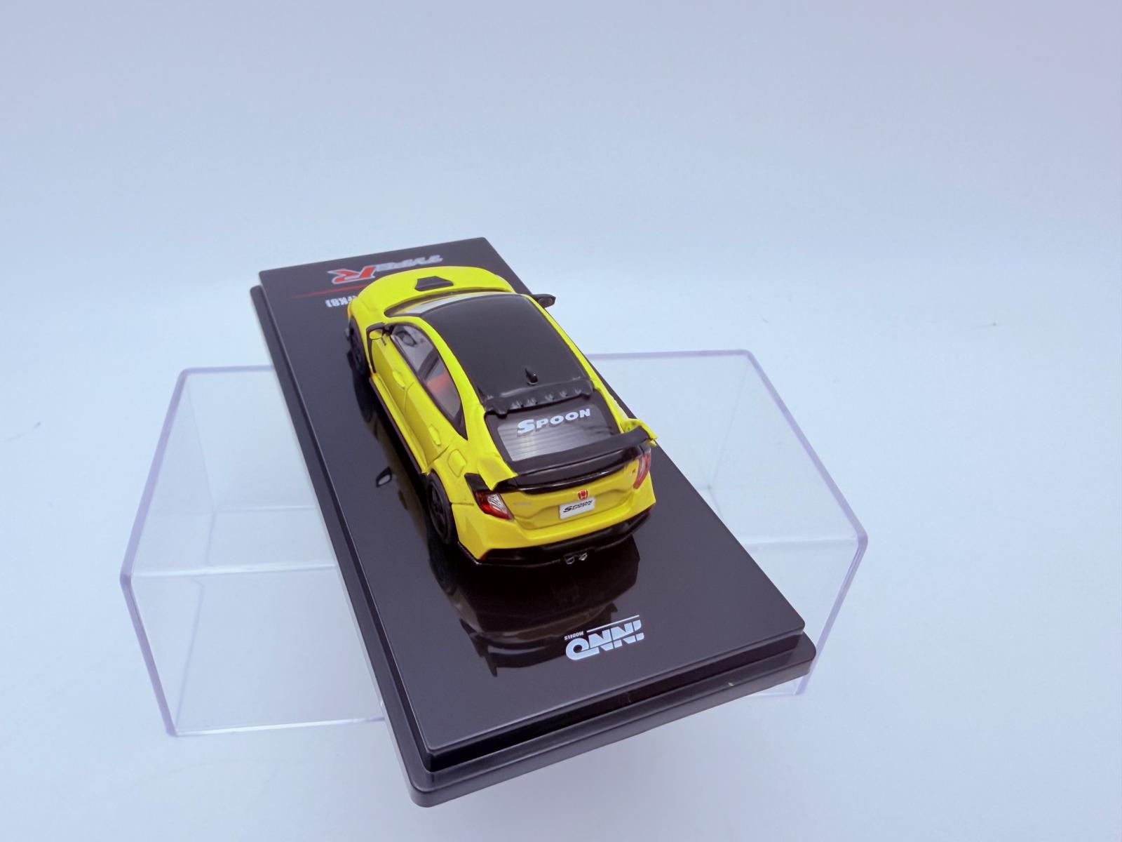 INNO MODELS 1:64 HONDA CIVIC TYPE R FK8 YELLOW NOVEDAD - Imagen 5