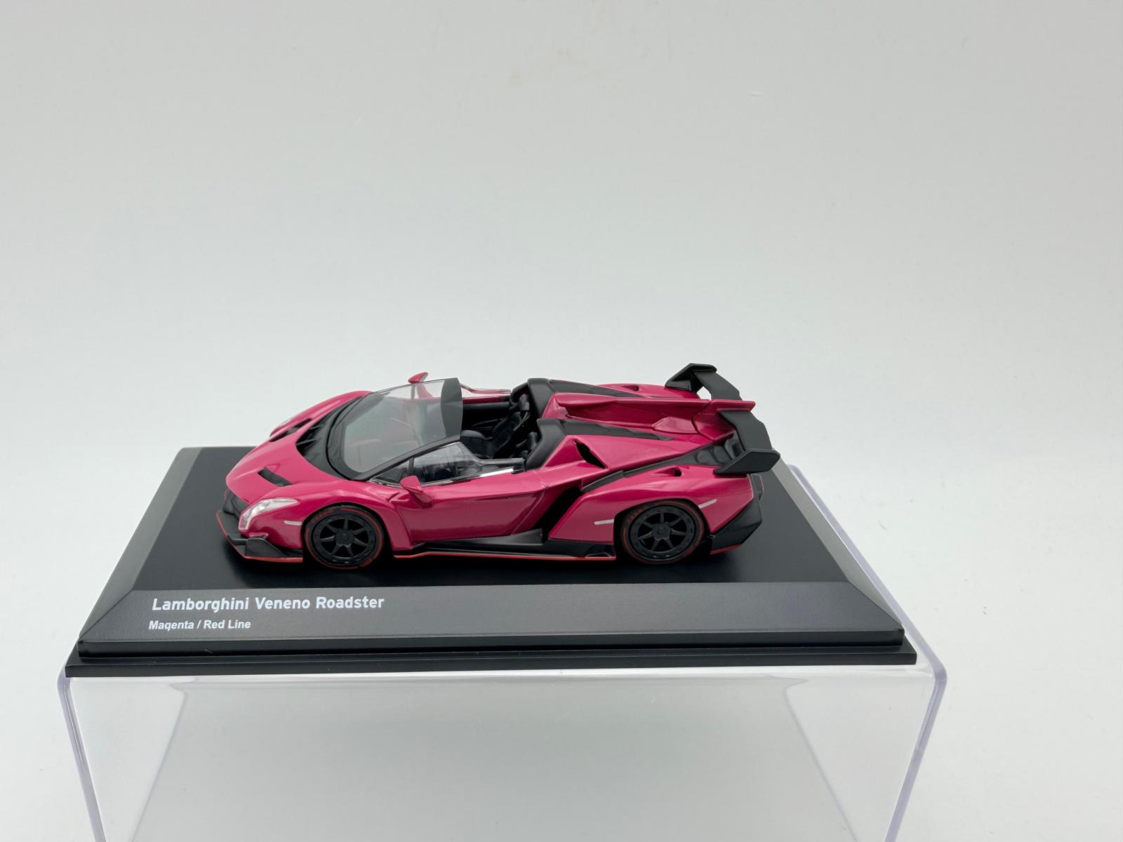 KYOSHO 1:64 LAMBORGHINI VENENO ROADSTER MAGENTA