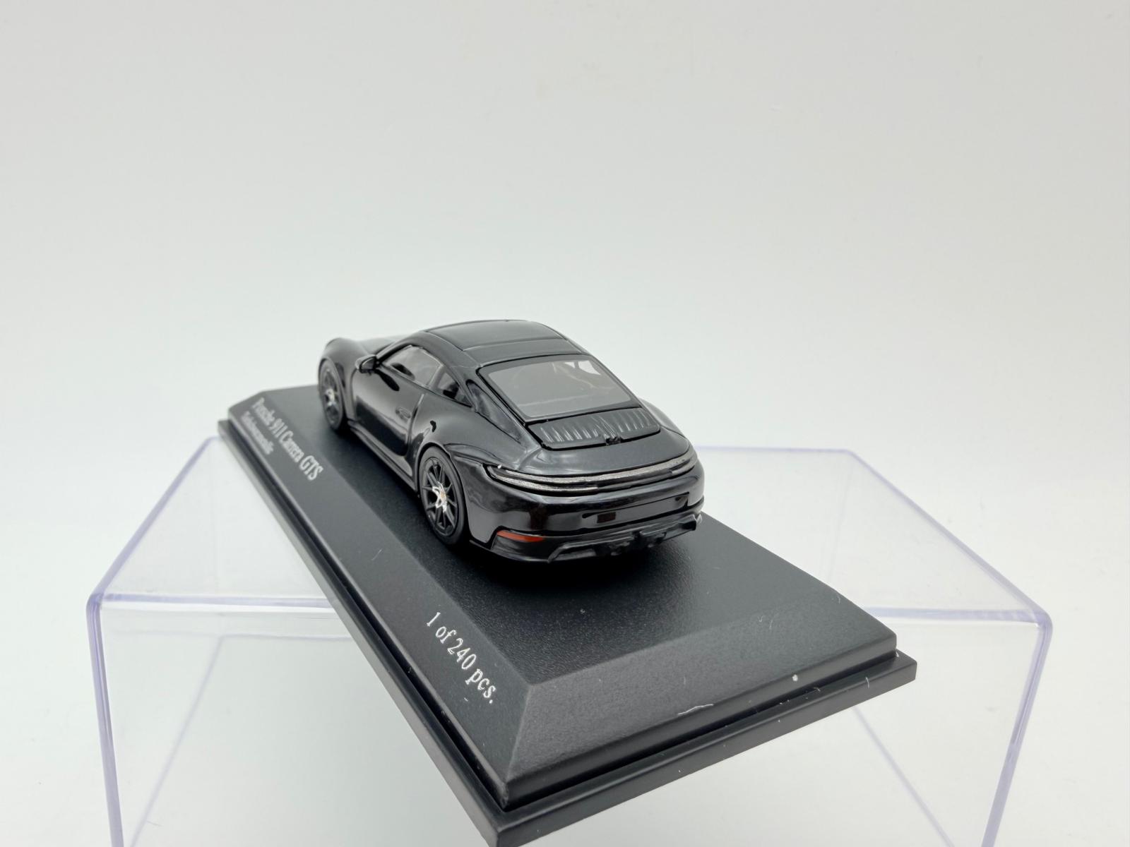 MINICHAMPS 1:64 PORSCHE 911 CARRERA 2025 BLACK METALLIC - Imagen 3