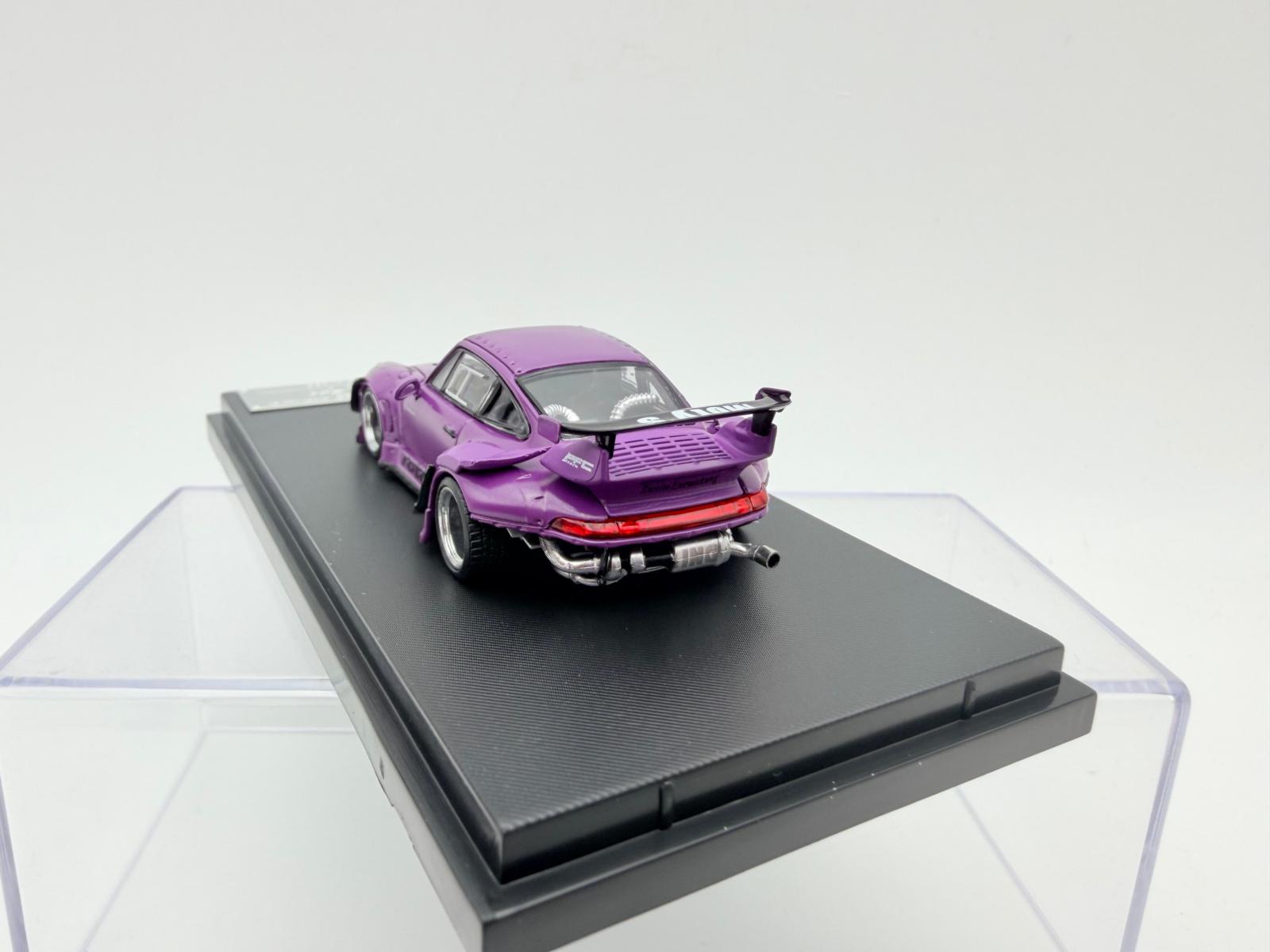 STREET WARRIOR 1:64 PORSCHE 993 RWB MATTE PURPLE - Imagen 3